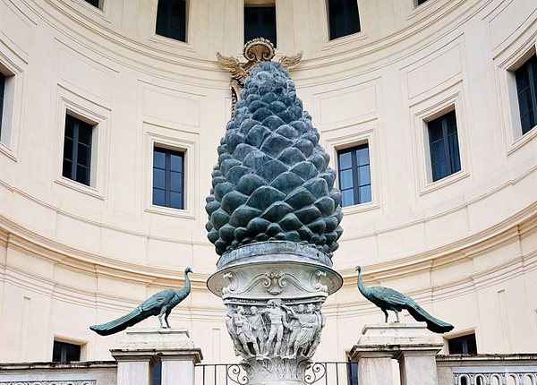 Cortile della Pigna, nos Museus Vaticanos