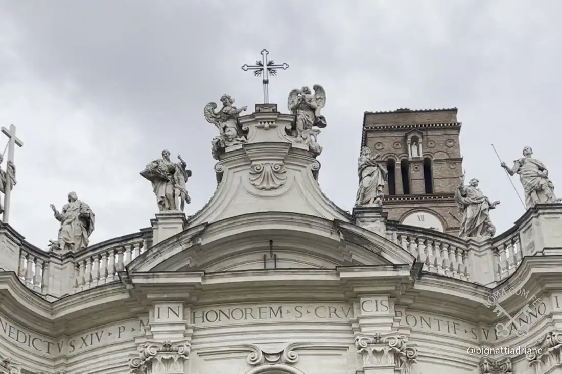 A Basílica de Santa Croce in Gerusalemme
